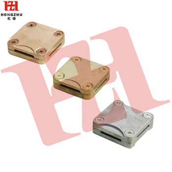 Square clamp for metal tape